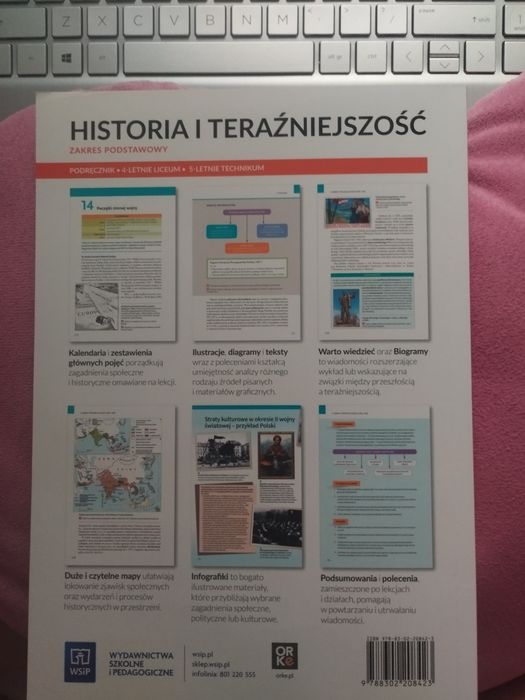 książka do 1 klasy technikum/liceum do hitu