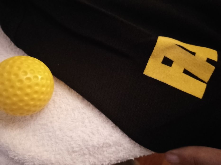 Febre amarela! Polo da claque do Tondela-JHK-15E-Bola Amarela2EDesde2E