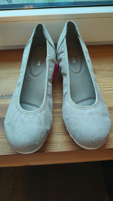 Buty szare czółenka rozm. 38
