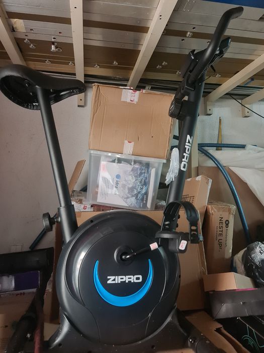 Bicicleta estática Zipro nova