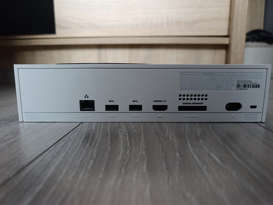 sprzedam xbox series X/S
