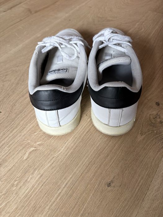 Buty sportowe adidas Court 70s rozmiar 39 1/3 białe oryginalne