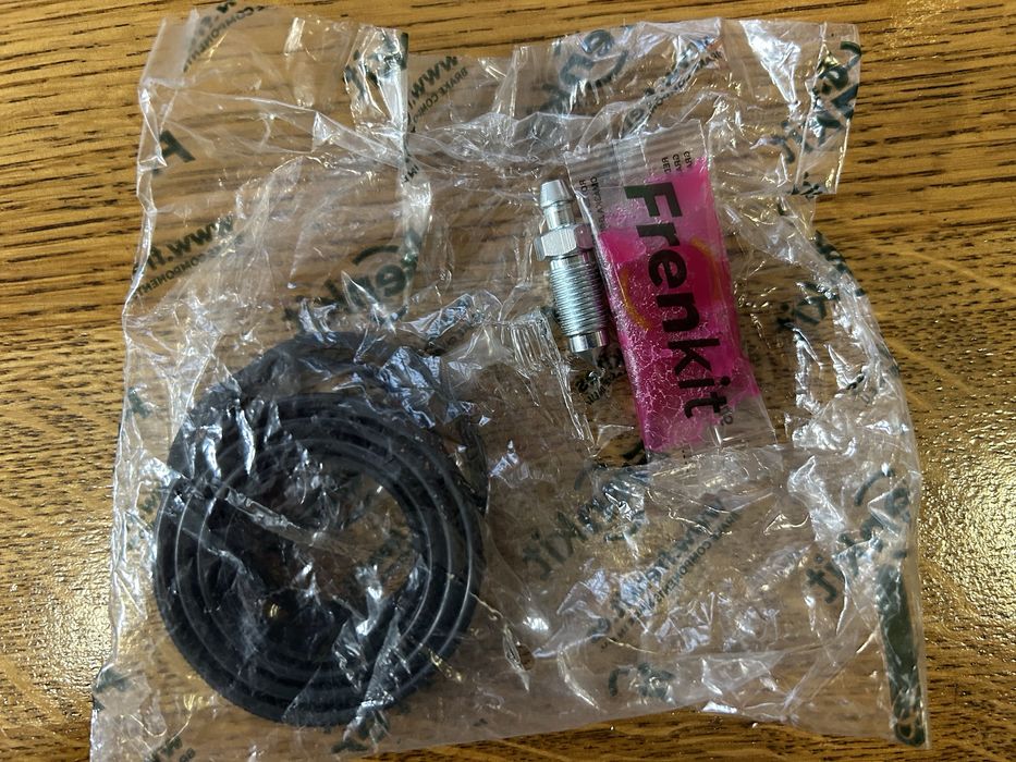 Ремкомплек супорта Jeep grand cherokee wj 2003 рік