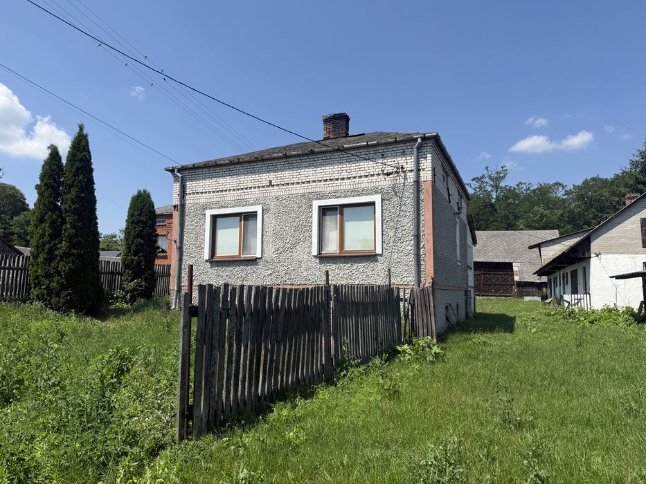 Dom jednorodzinny z dużą działką