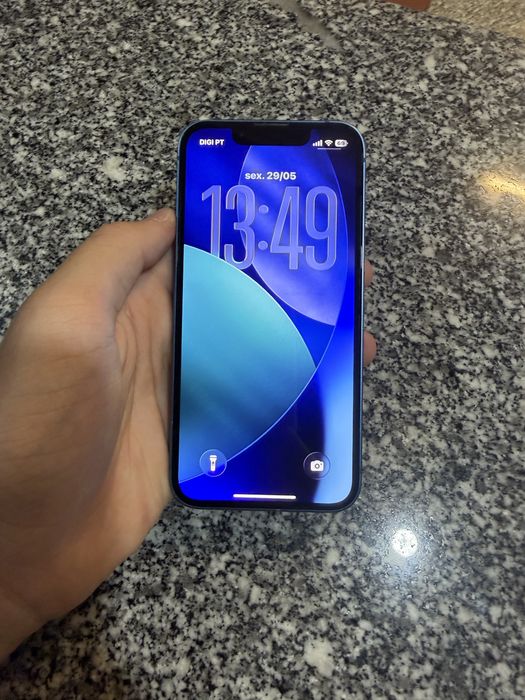 Iphone 13 mini      .