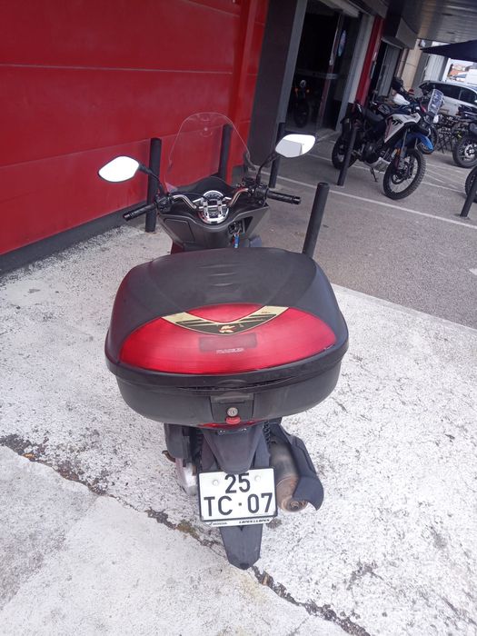 Honda pcx com top case