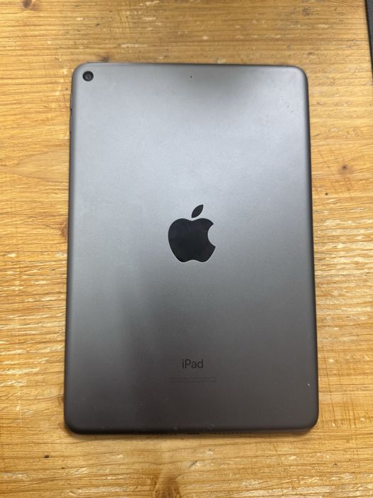 Планшет Ipad mini 5