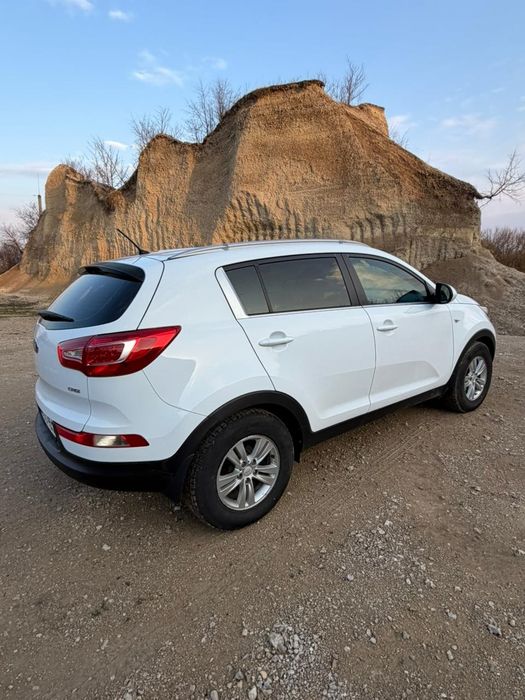 Автомобіль  Kia Sportage