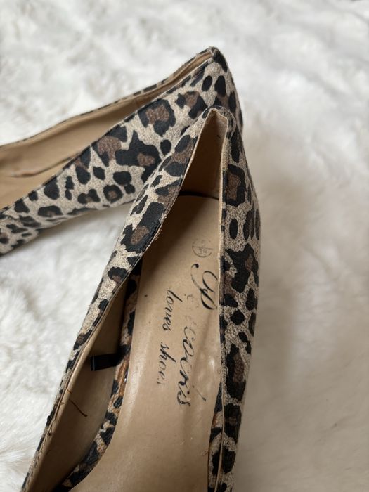 Czółenka damskie szpilki w panterkę 38