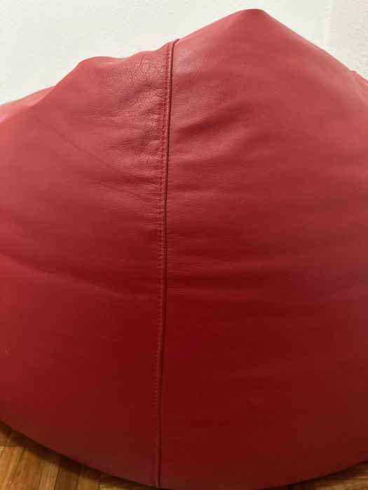 Puff em pele Vermelho (Óptimo Estado)
