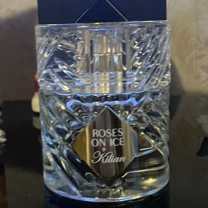 Kilian Roses On Ice -звонкий стильный, распив точно Оригинал! Скидка!