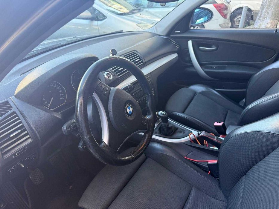 BMW 118d Pack M - Motor Trocado + Manutenção Recente