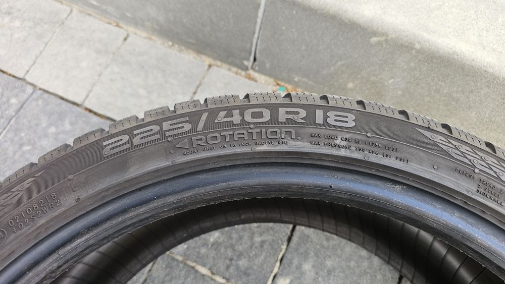 Nokian WR SnowProof  P 225 / 40 R18  Opony zimowe rok 2021