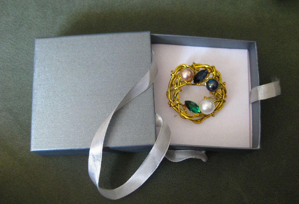 Alfinete / Broche / Pregadeira Coroa de Espinhos c/ Perolas NOVO