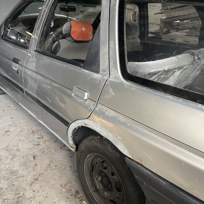 Продаємо автомобіль Ford