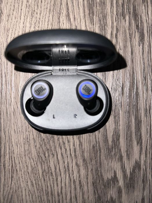 Auriculares JBL novos