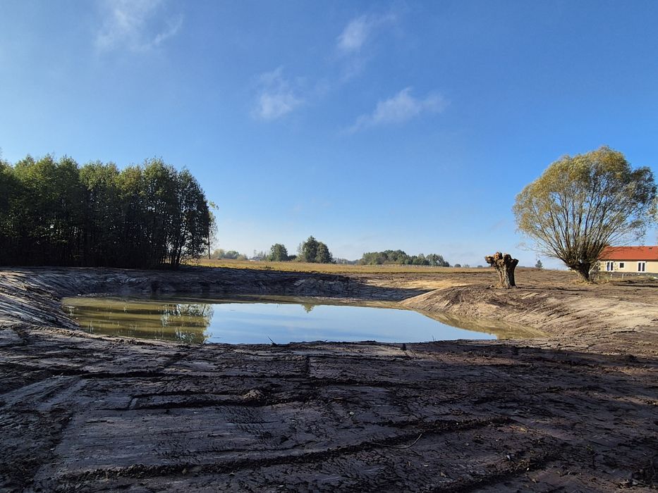 Koparka Usługi Long długie ramię 22 metry Kopanie stawów odmulanie
