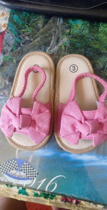 Продам взуття дитяче