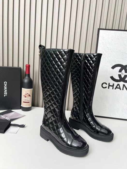 Чоботи chanel новинка