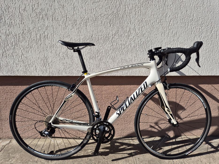 Rower szosowy Specialized Roubaix, full carbon, Shimano Sora
