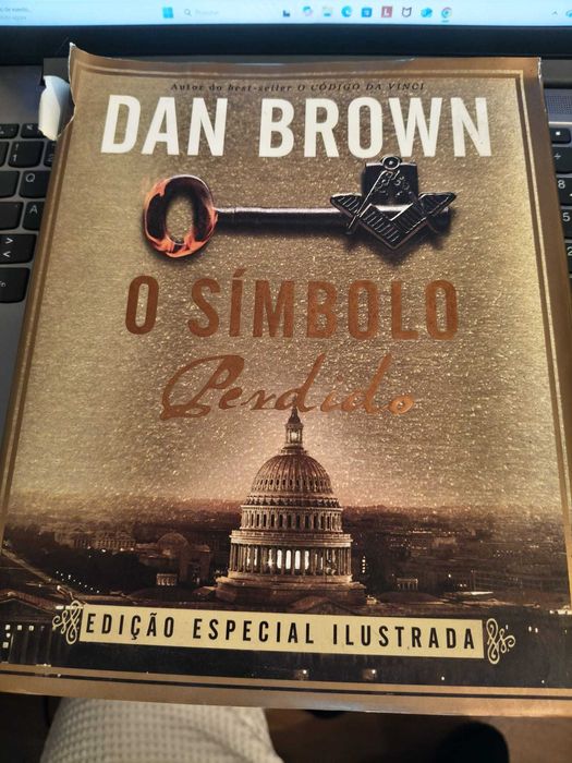 O Símbolo Perdido Edição Especial Ilustrada - Dan Brown