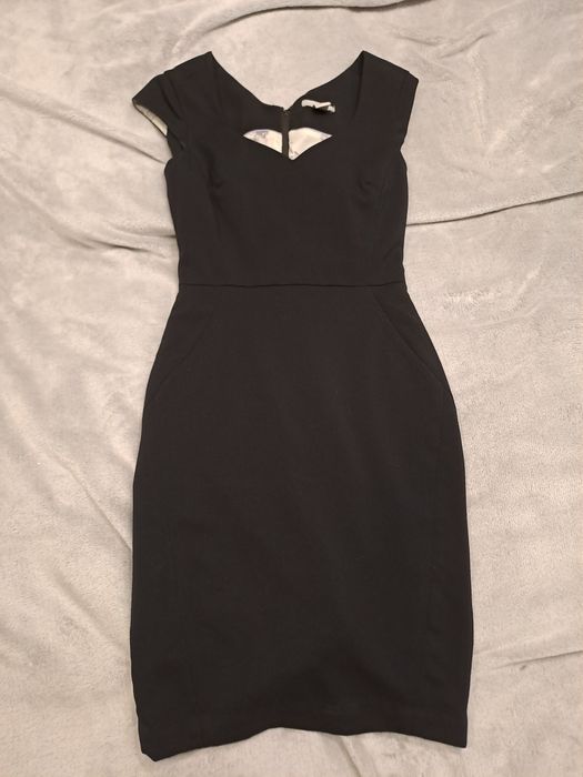 Ідеальна ділова класична чорна сукня плаття без рукавів H&M розмір XS