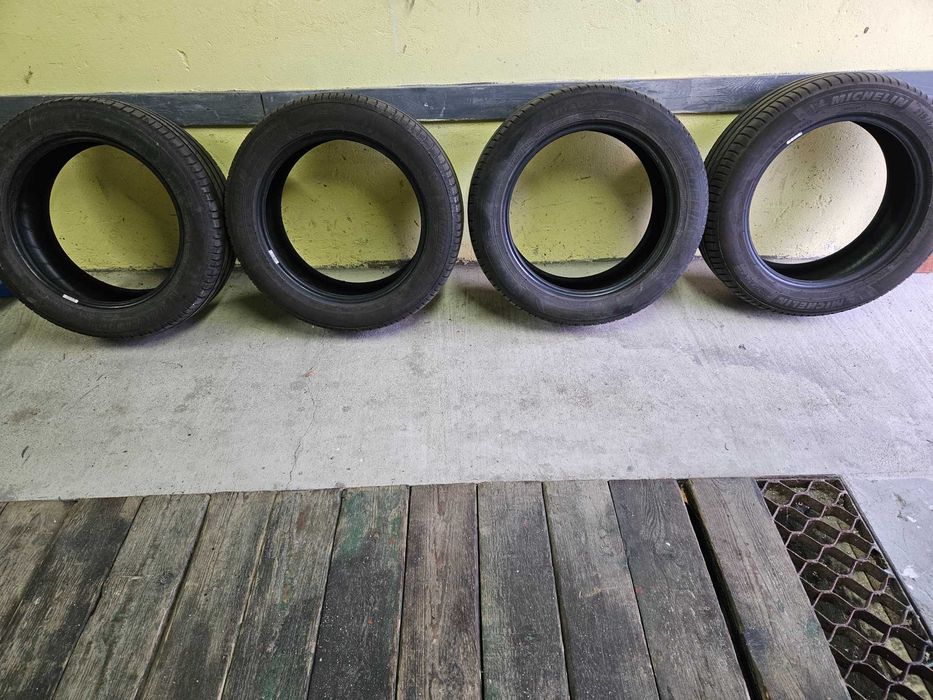 Michelin Primacy 215 55 R17 4 szt. Letnie
