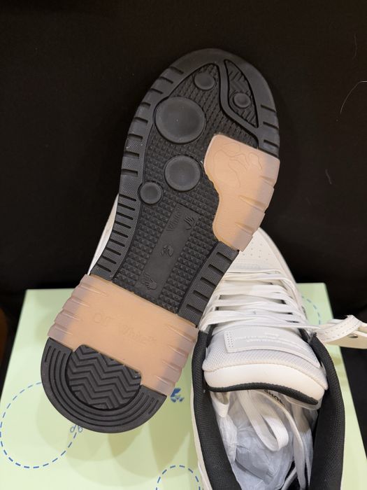 Кроссовки off White Out Of Office Be right Back