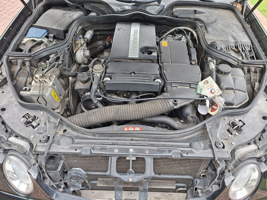Mercedes E klasa W211