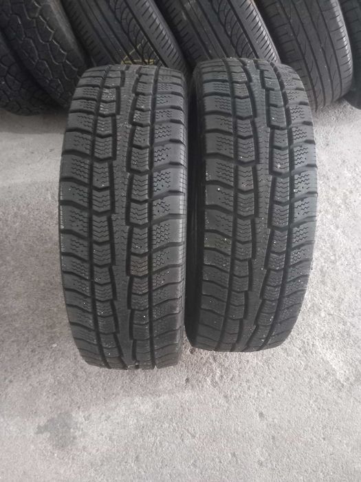 2 pneus 225/65R17 4x4 Cooper como Novos
