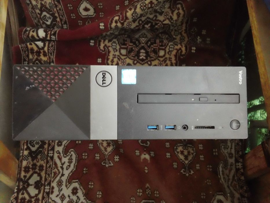 Компʼютер Dell Vostro 3267