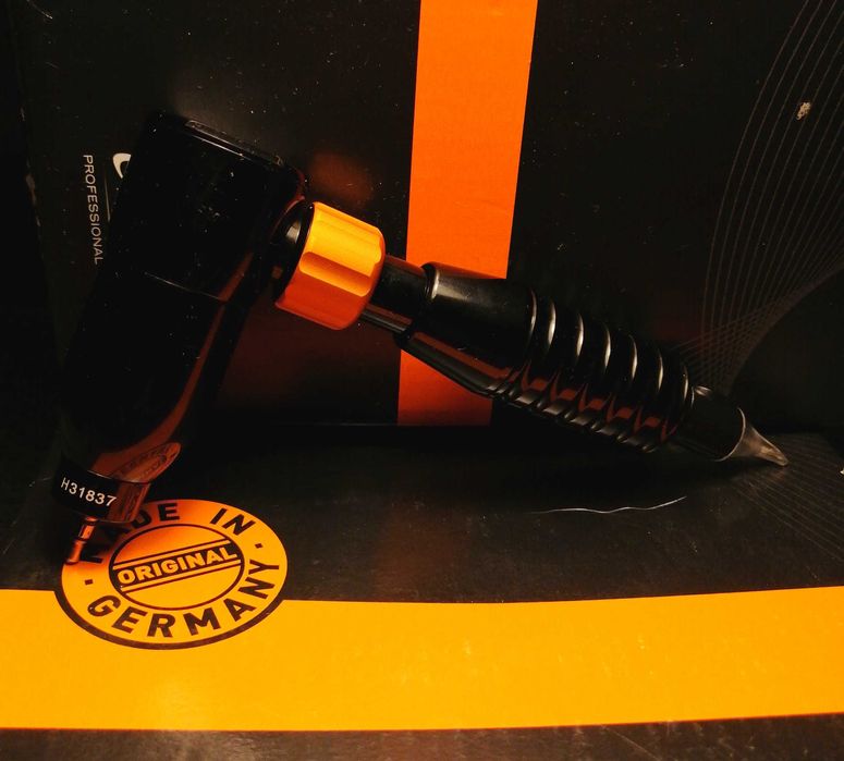 Máquina Tattoo Cheyenne Hawk Spirit Drive em Preto com Grip 22mm