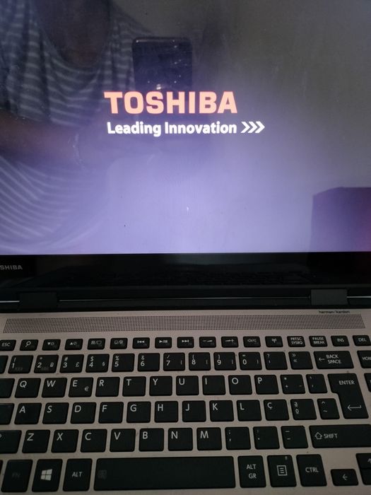 Toshiba Satellite Radius 14 Laptop, 140W64751908984963120