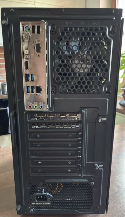 Komputer PC do gier i pracy biurowej (Intel i5-10400F+GTX1660 Super)