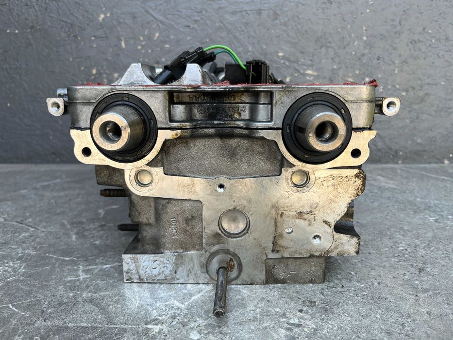 ГБЦ головка блока VW Golf 5 Passat B6 Touran Mitsubishi Lancer 2.0 TDI