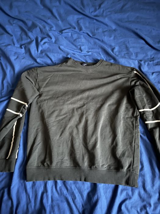 Продаю не нужные кофты