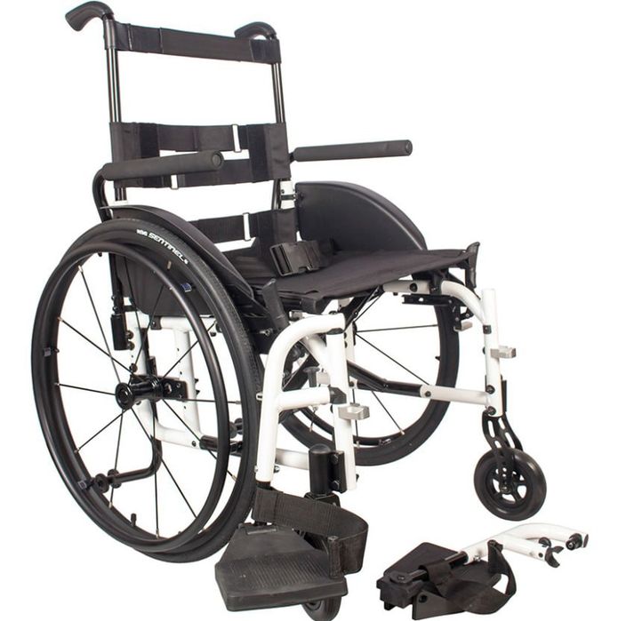 Середньоактивне крісло колісне . Нове .