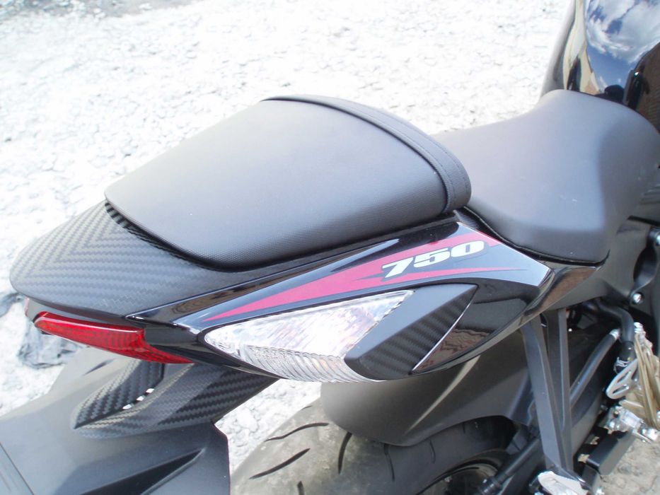suzuki GSX-R 750 нуль