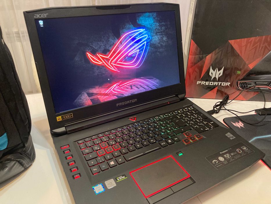 Laptop Acer Predator 17x GX-792 i7-7820HK 32GB Ram Ssd 1Tb Win10 GTX1080 + dodatki
