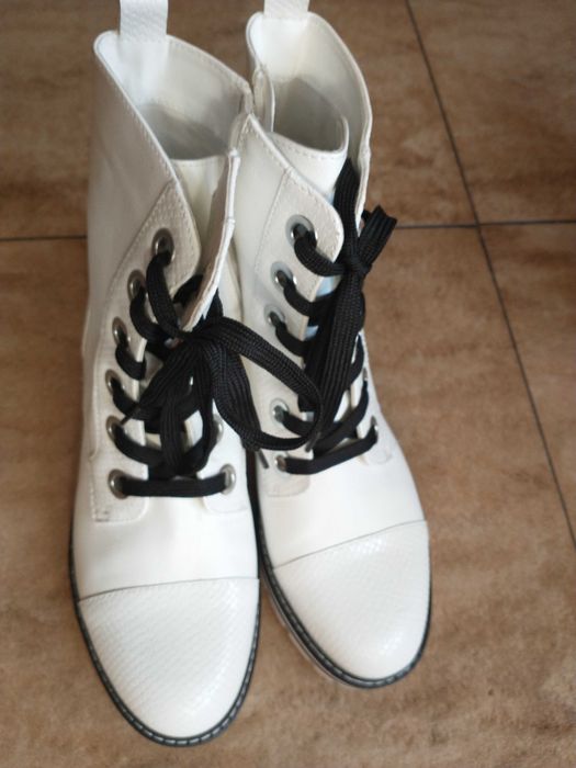 2 pary -buty- trzewiki