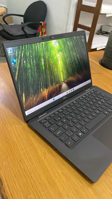 Dell Latitude 7320