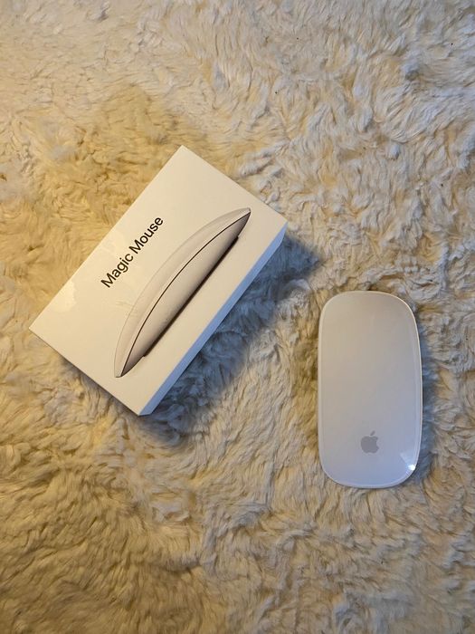 MacBook Air M2 / 512 SSD / 8GB RAM / 58 ciclos apenas