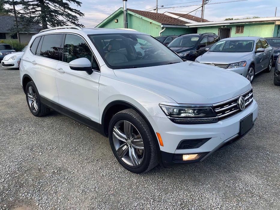 Volkswagen Tiguan 2.0T SEL Premium      2019