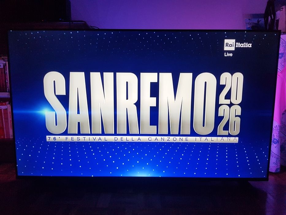 Smart TV televisão Philips 55" polegadas Ambilight NOVA