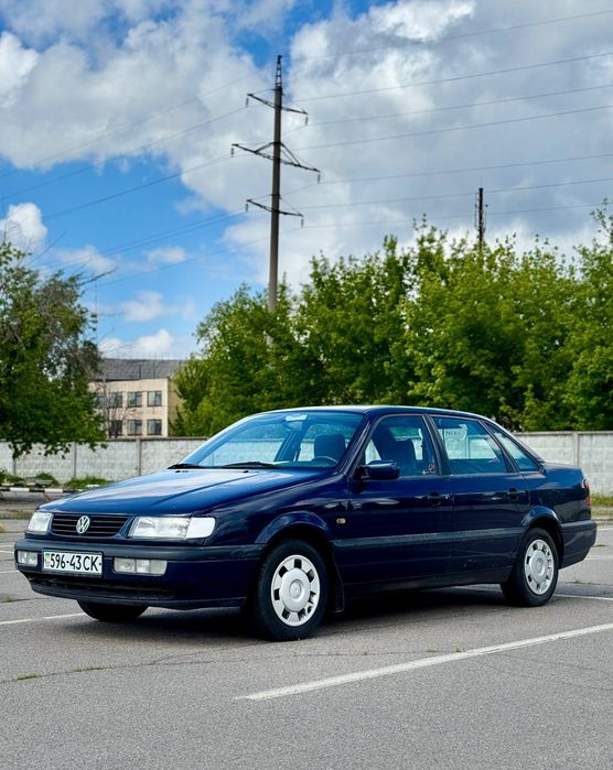Фольцваген Пассат В4