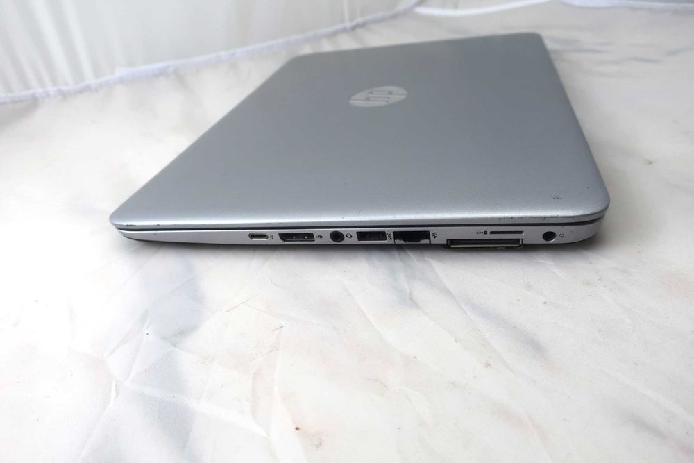 Portatil hp 840 g3 i5 24 gb ram Win11