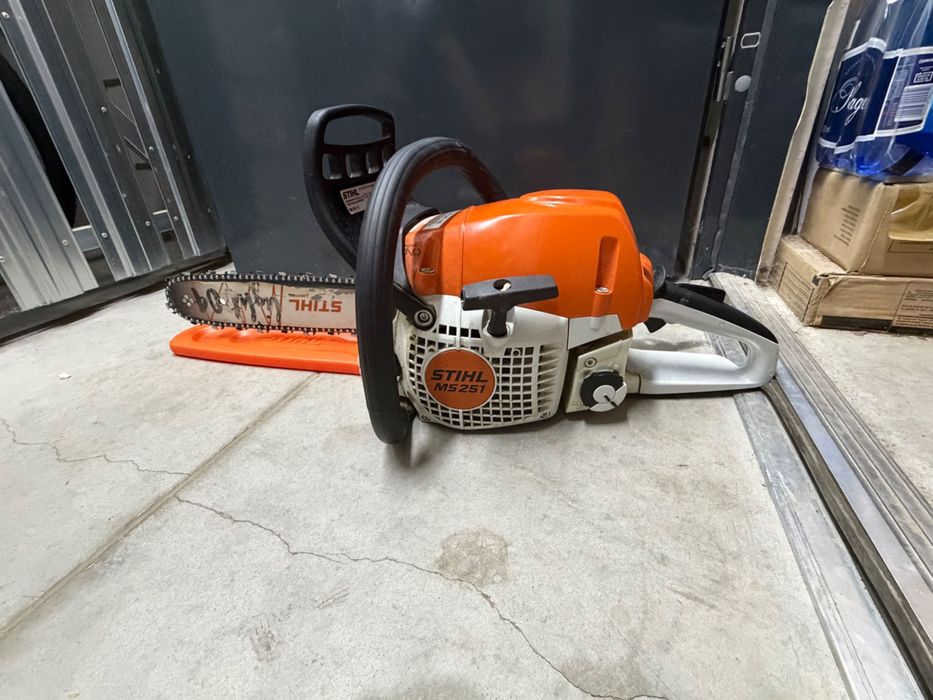 Stihl MS251 Piła łańcuchowa