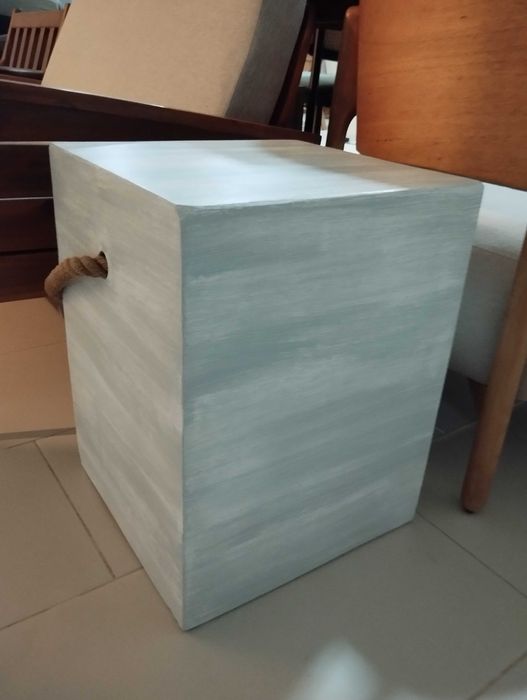 Mesa de apoio jardim