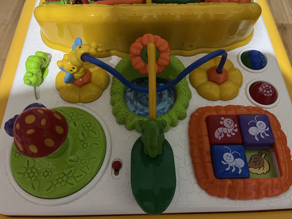 Mesa de atividade Chicco