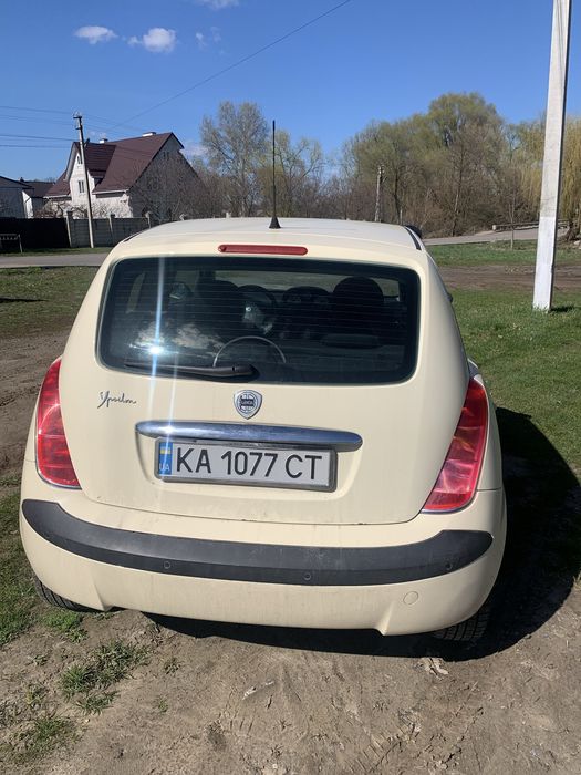 Продам автомобіль